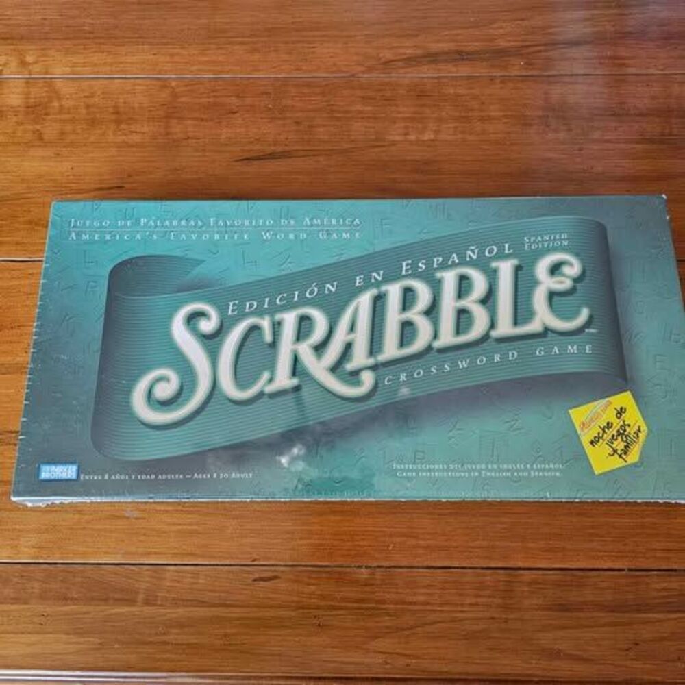 NEW 2001 Parker Brothers Scrabble Edición en Español (Spanish Edition) BoardGame